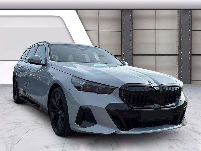 BMW Řada 5 530e xDrive M-Sport Pro Pano H - fotka 3 z 17