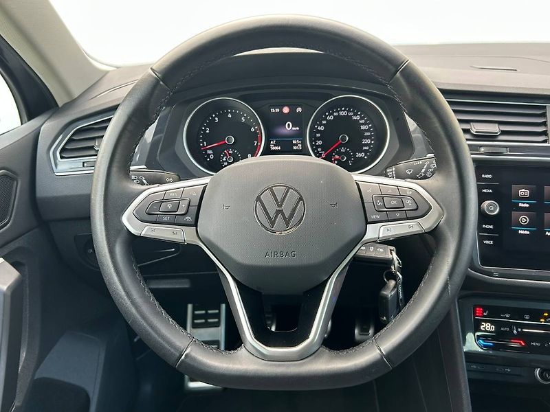 Volkswagen Tiguan (2023) 1.5 TSI 110kW MOVE manuál - fotka 15 z 31