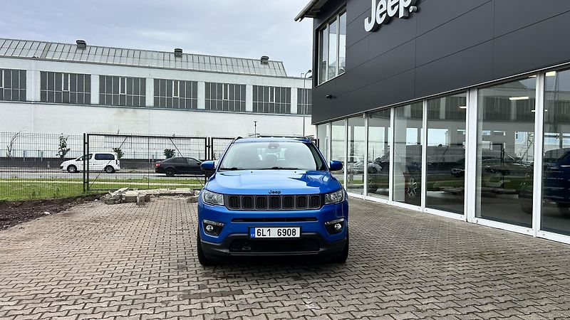 Jeep Compass 1.3T 130k Night Eagle  - fotka 2 z 16