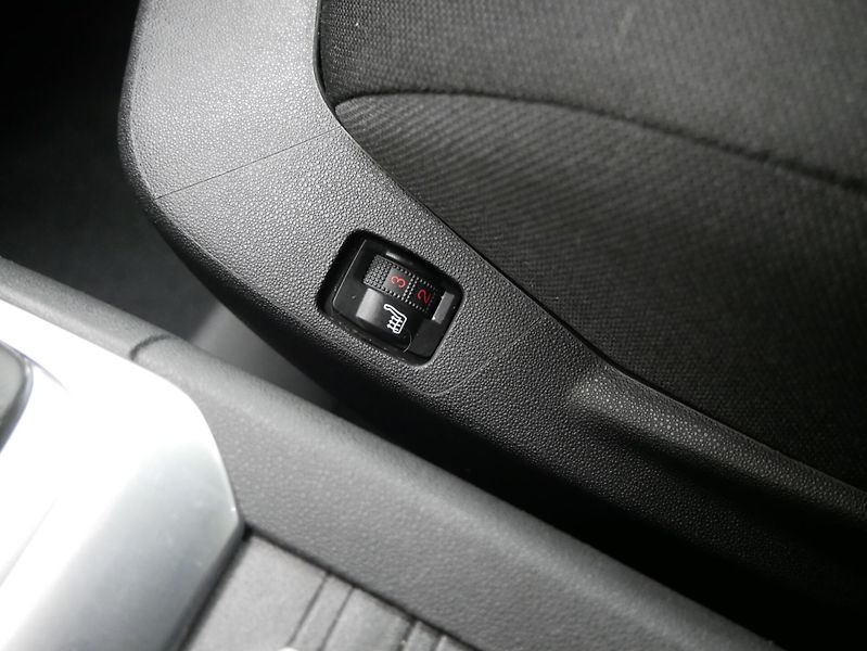 Citroën Grand C4 Picasso - fotka 21 z 24