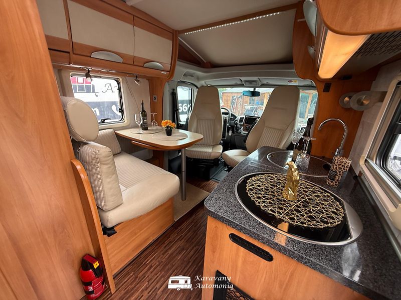 Hymer Ostatní (2009) Tramp T 674 SL Fiat, Markíza - fotka 3 z 30