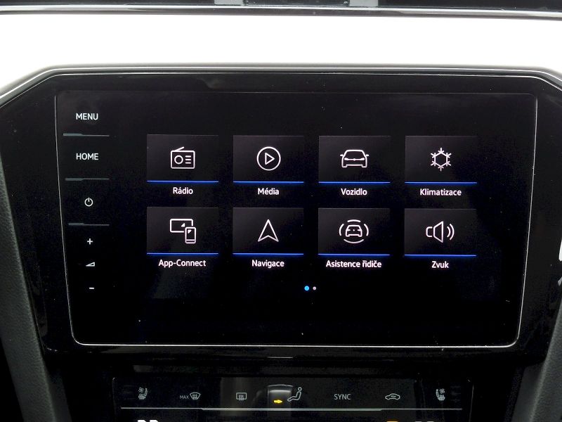 Volkswagen Passat (2022) Elegance 2,0 TDI 147kW DSG 4MO - fotka 14 z 30