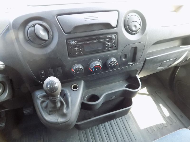 Renault Master (2016) 2,3 92KW SUPERMAXI TUPLÁKY - fotka 20 z 30