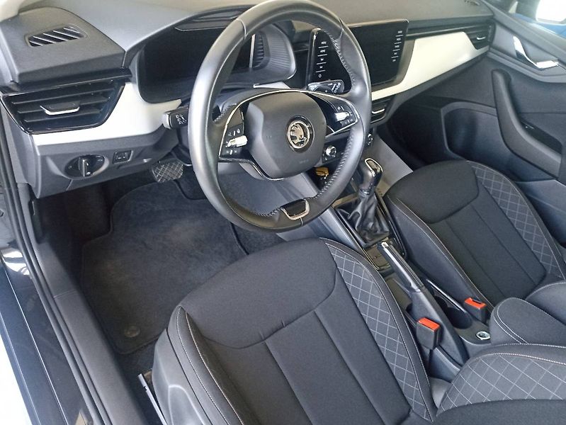 Škoda Kamiq (2023) 1.0 TSI 81kW DSG LED - fotka 7 z 31