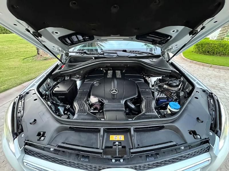 Mercedes-Benz GLE (2017) Silné SUV 4Matic s V6 - fotka 11 z 19