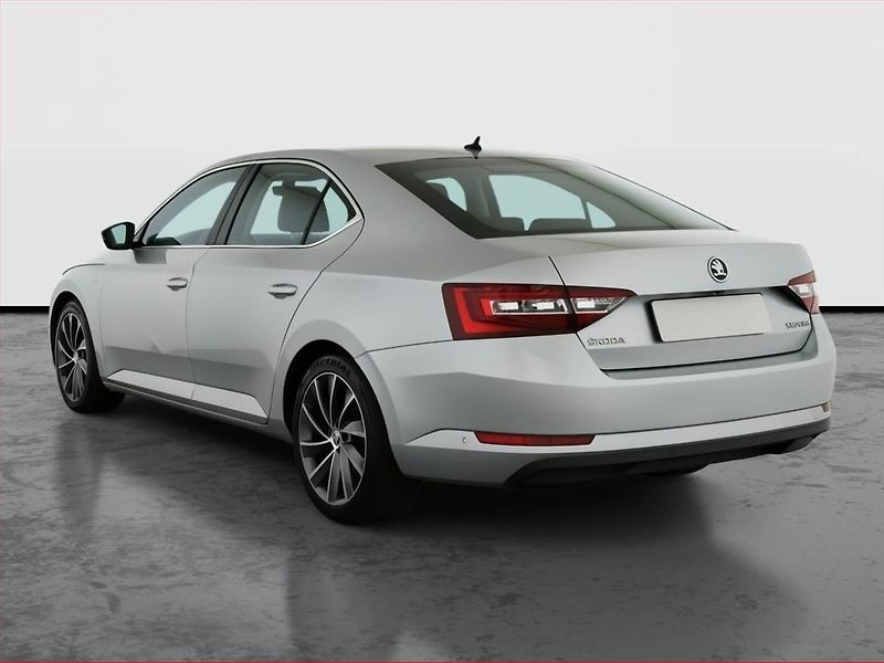 Škoda Superb (2016) Laurin&Klement 2.0 TDI - fotka 4 z 20