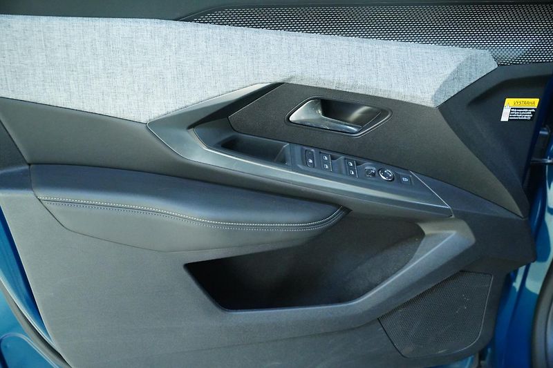 Peugeot 3008 - fotka 12 z 27
