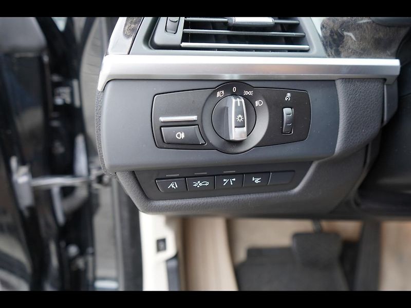 BMW Řada 6 650i xDrive, cabrio, 405PS - fotka 55 z 69