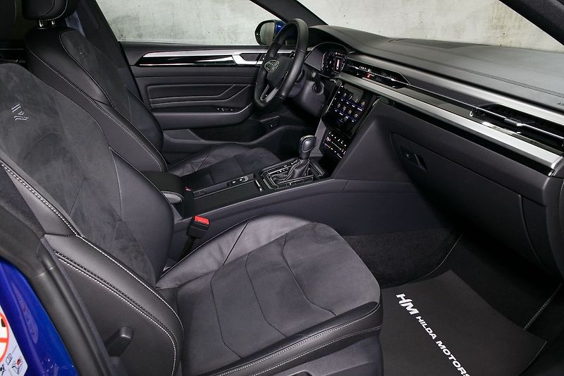 Volkswagen Arteon Shooting Brake 2.0TSI 140kW DSG R-Line Tažné - fotka 14 z 33