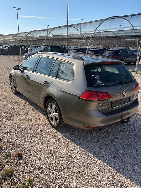 Volkswagen Golf (2015) 1,6 TDi - Rabbit - fotka 4 z 11