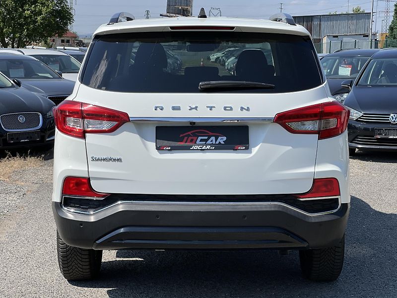 SsangYong Rexton 2.2D 4x2 KAMERA TEMPOMAT  - fotka 6 z 40