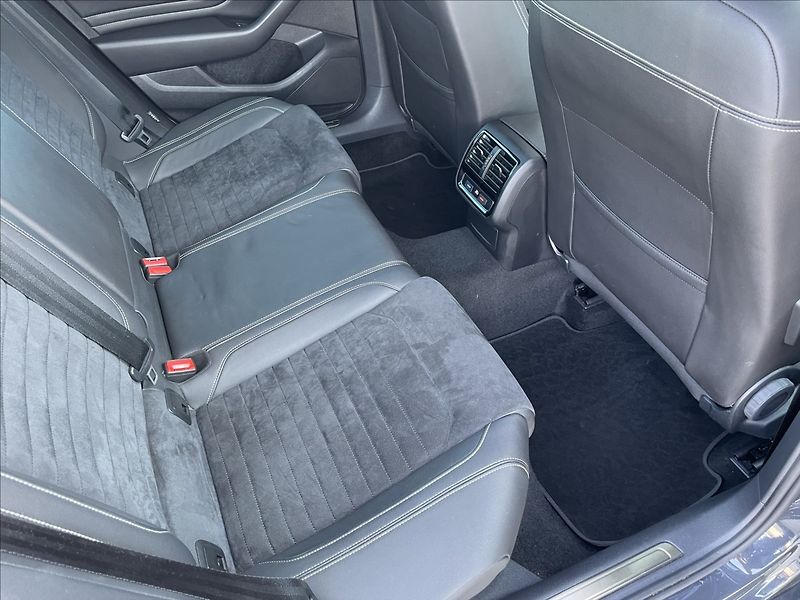 Volkswagen Passat 2,0 TSI 200KW 4X4 DSG ČR. - fotka 26 z 29