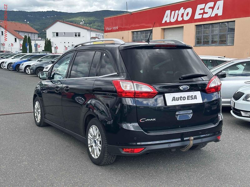 Ford Grand C-MAX (2013) 1.6TDCi, Navi, AC - fotka 6 z 17