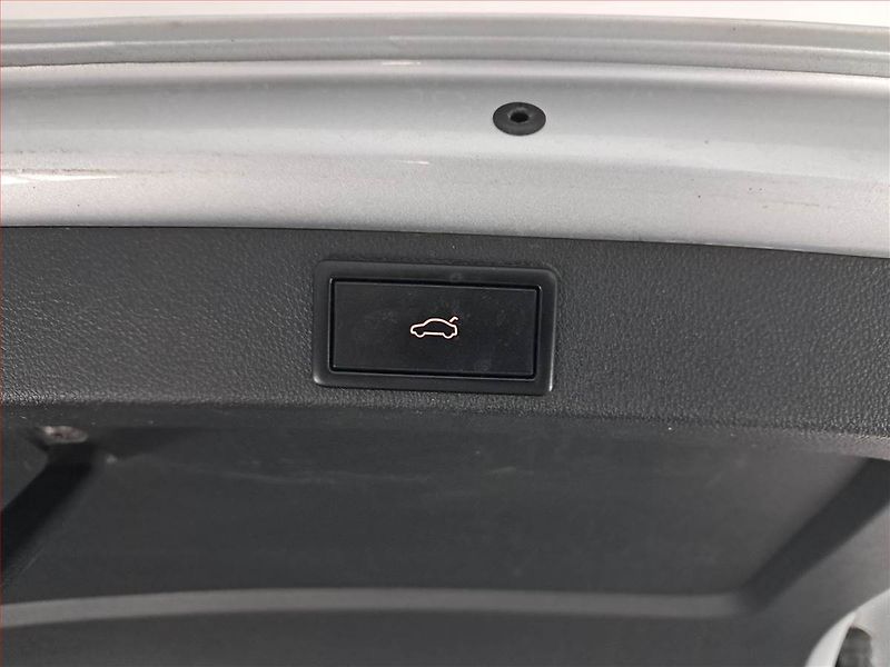 Škoda Octavia (2014) RS 2.0 TDI, Kůže, Navi - fotka 16 z 22