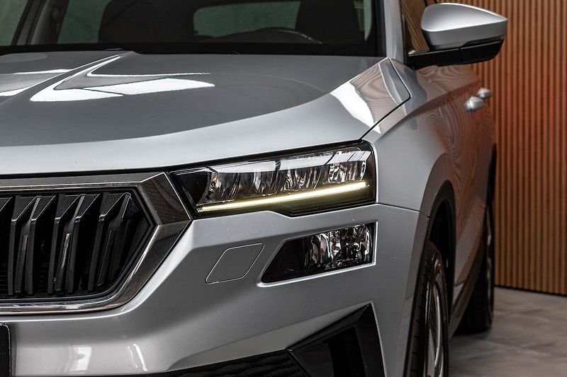 Škoda Karoq 2.0 TDI 4x4*TAŽNÉ*STYLE*ČR 1.M - fotka 35 z 41