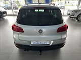 Volkswagen Tiguan 2,0   TDI,1.MAJ,SERVISKA,TAŽNÉ - náhled 4