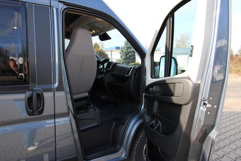 Malibu (2026) Van Relax 640 LE AMBITION - fotka 11 z 56