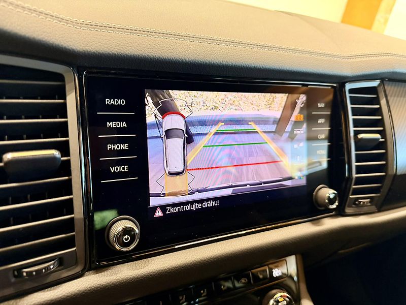 Škoda Kodiaq 2.0 TDi 147 Kw DSG Sportline - fotka 14 z 31