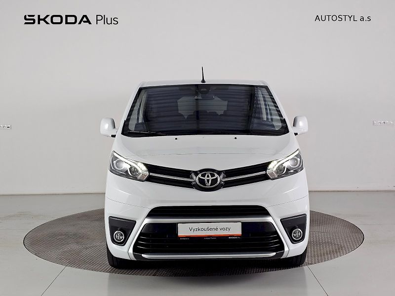 Toyota ProAce Verso (2024) 2.0D 140k L1 FAMILY 8S WEBASTO - fotka 4 z 29