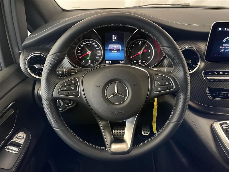 Mercedes-Benz Třídy V 300 d 4MATIC AVANTGARDE - fotka 10 z 26