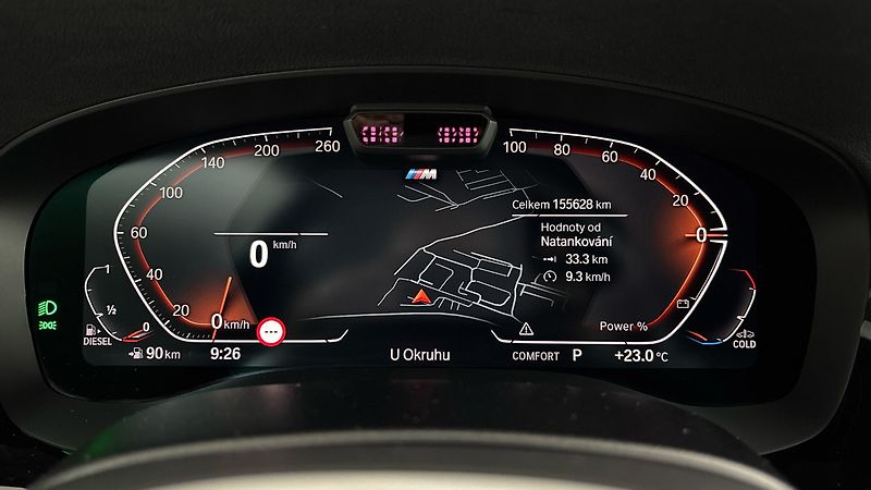 BMW Řada 5 540d AUT xDrive M-sport Tourin - fotka 10 z 33