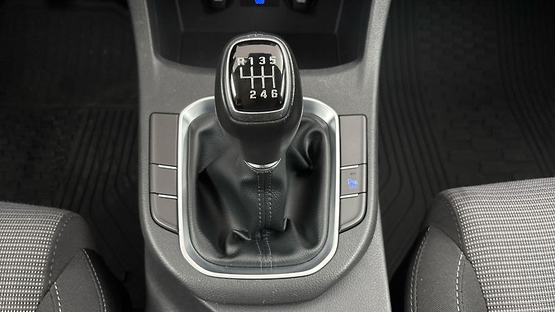 Hyundai i30 1.0 T-GDI Comfort Kombi - fotka 22 z 22