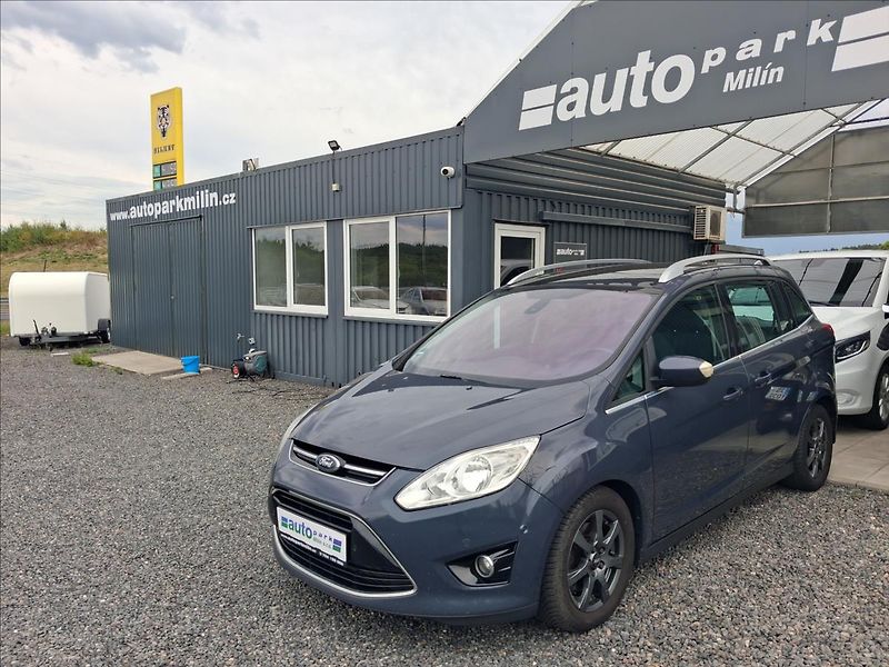 Ford Grand C-MAX 2,0 tinanium, kamera, keyless - fotka 3 z 15