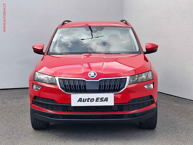 Škoda Karoq (2018) 1.6 TDi, Style, DSG, TZ, navi - fotka 2 z 18