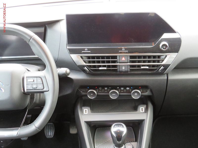 Citroën C4 (2021) 1.2 PT, 1.maj,ČR, LED, navi - fotka 11 z 36