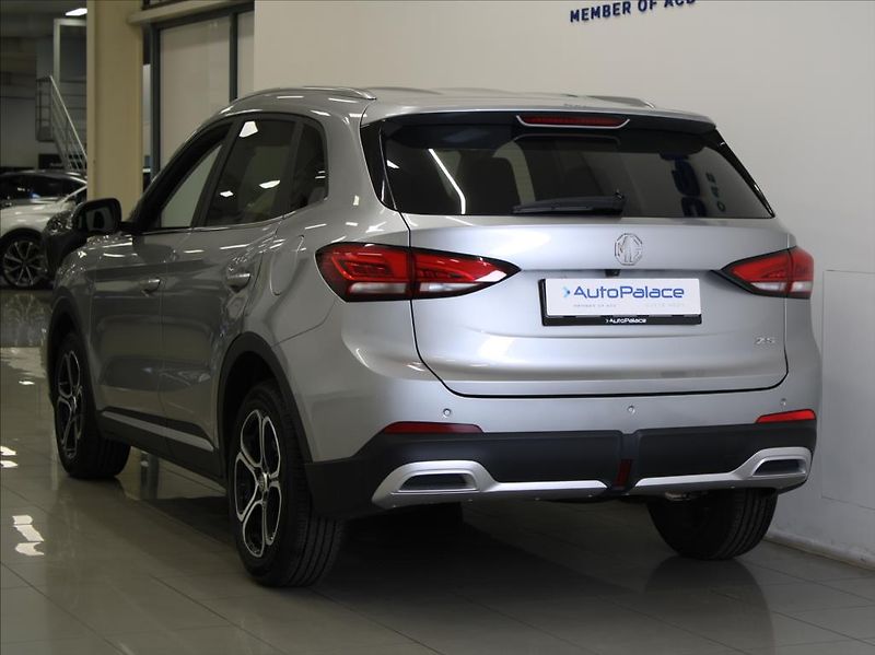 MG ZS 1,5 i 85kW Elegance 9785km. ČR - fotka 3 z 26