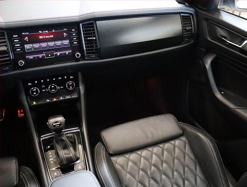 Škoda Kodiaq (2023) 2.0 TSI - fotka 8 z 32