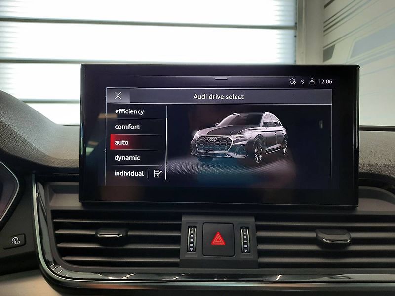 Audi Q5 (2021) 45 TFSI quattro (195kW/265k) S - fotka 15 z 26