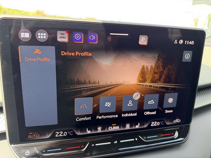 Cupra Terramar (2026) 2.0TSI 150kW 4WD TRIBE NT R20! - fotka 49 z 52