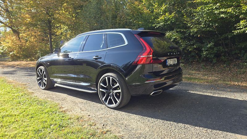 Volvo XC60 (2019) - fotka 6 z 18