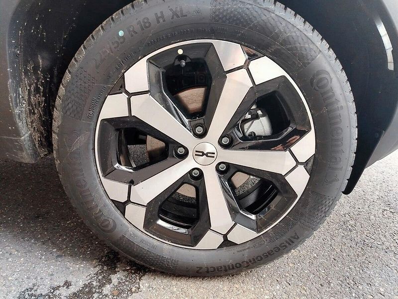 Dacia Duster (2026) Journey Hybrid-G 150 4x4 (auto - fotka 11 z 11