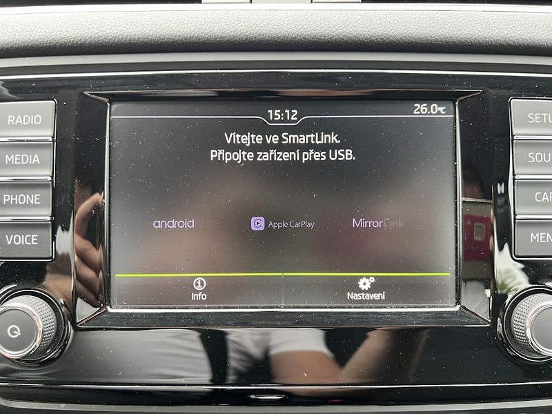 Škoda Octavia 1.6TDi 81kw KLIMA TEMPOMAT ALU - fotka 22 z 42