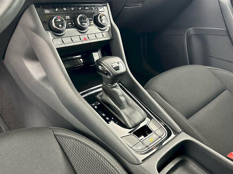 Škoda Karoq (2024) DSG 1.5TSI 110kW Selection Fre - fotka 19 z 31