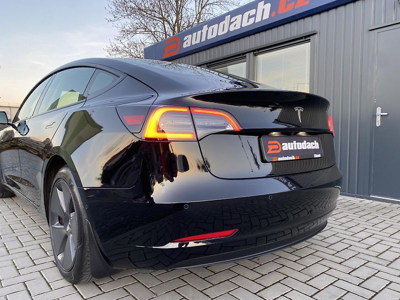 Tesla Model 3 REFRESH - ZÁRUKA TESLA MATRIX - fotka 10 z 35
