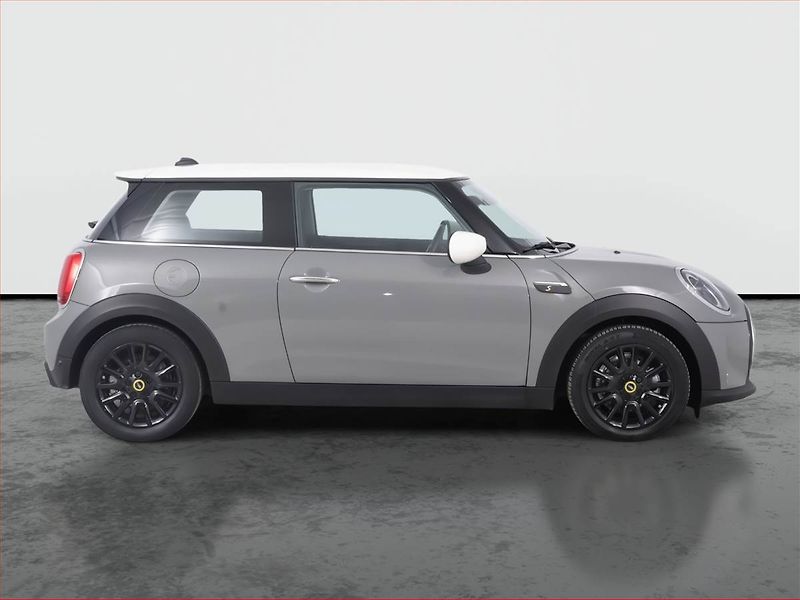 Mini Ostatní (2022) Cooper SE 32 kWh, SoH 97% - fotka 6 z 19