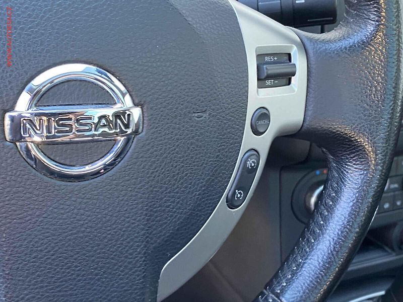Nissan Qashqai (2011) 1.6 i, I-Way, navi, TZ, panor - fotka 13 z 18