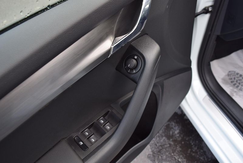 Škoda Octavia (2018) 1.5TSI 110kw CLEVER TAŽN NAVI  - fotka 34 z 46