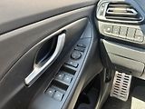 Hyundai i30 1.5 T-GDI 103kW DCT N-Line - náhled 13