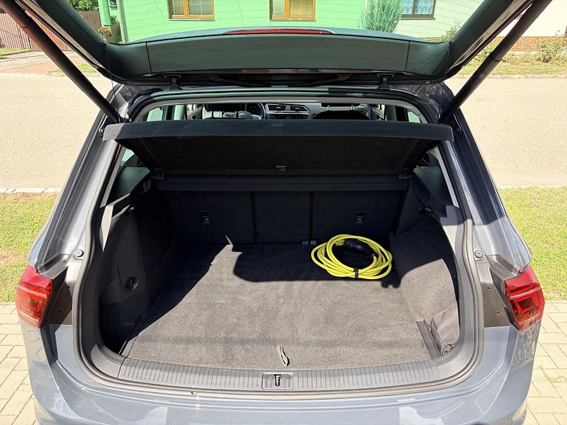 Volkswagen Tiguan 1.4TSI eHYBRID DSG MATRIX  - fotka 61 z 67
