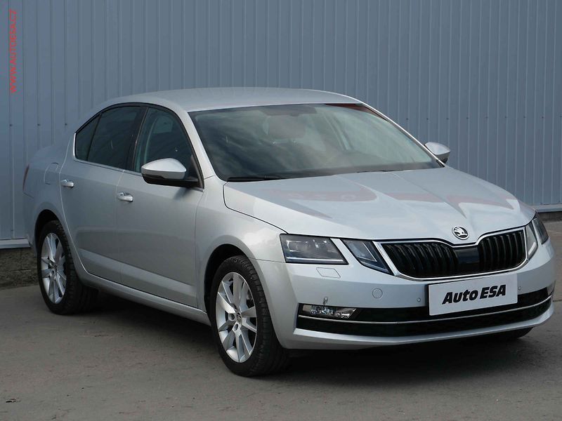 Škoda Octavia (2018) 1.4 TSI, ČR, Style - fotografie inzerátu