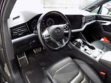 Volkswagen Touareg (2018) 3.0TDI/R-Line/4x4/AT/Matrix/ - náhled 14