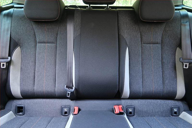 Škoda Kamiq (2020) Style 1.0 TSI, Automat - fotka 10 z 20