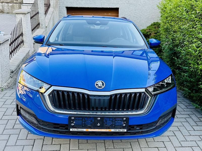 Škoda Octavia (2022) 1,5TSi 96kW G-TEC CNG ČR 50tkm - fotka 2 z 16