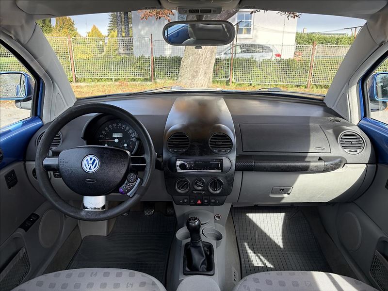 Volkswagen New Beetle 1,9 TDi 66 kW  Klima,VyhřSedad - fotka 15 z 32