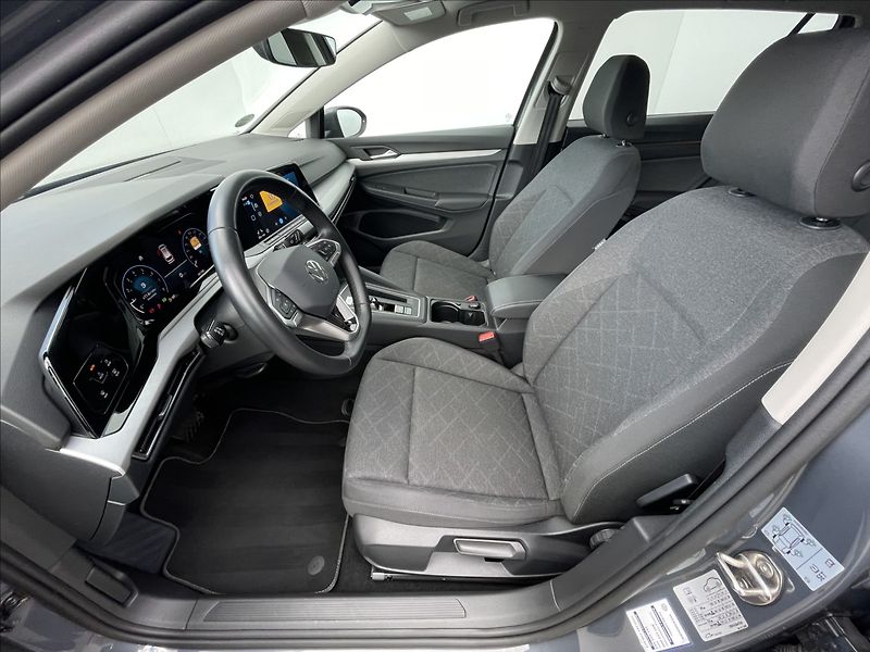 Volkswagen Golf Variant 1,5 eTSI DSG Life Kamera+KESSY - fotka 4 z 23