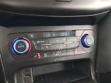 Ford Focus (2015) 1.5 TDCi, Navi, Tempomat - náhled 15